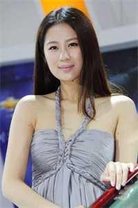何晨是男是女